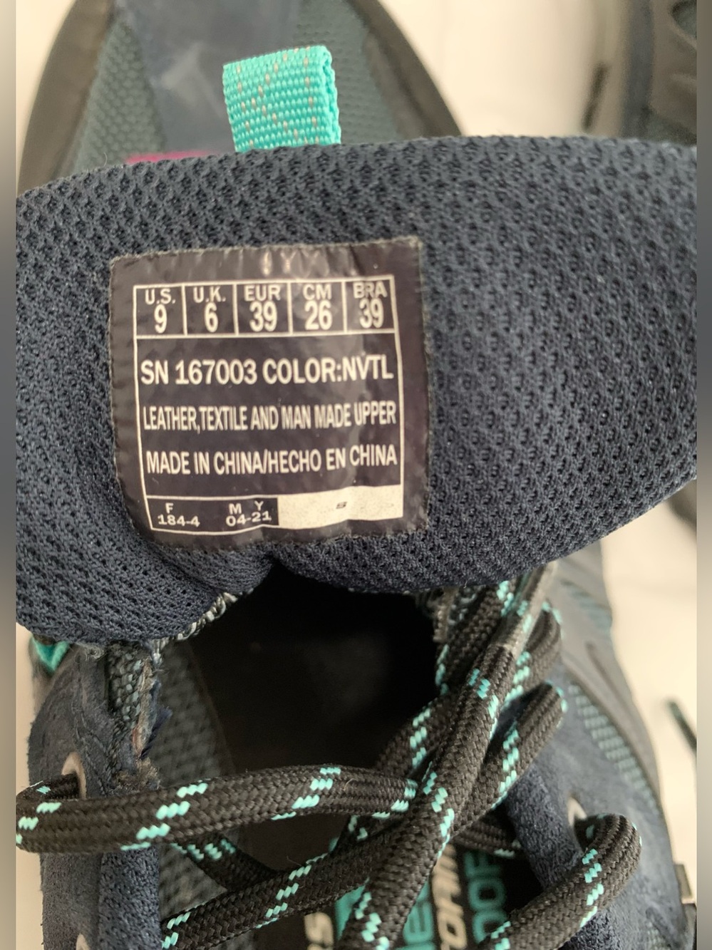 New SKECHERS OUTDOOR WaterProof Shoes Size 9 - Picture 4 of 5